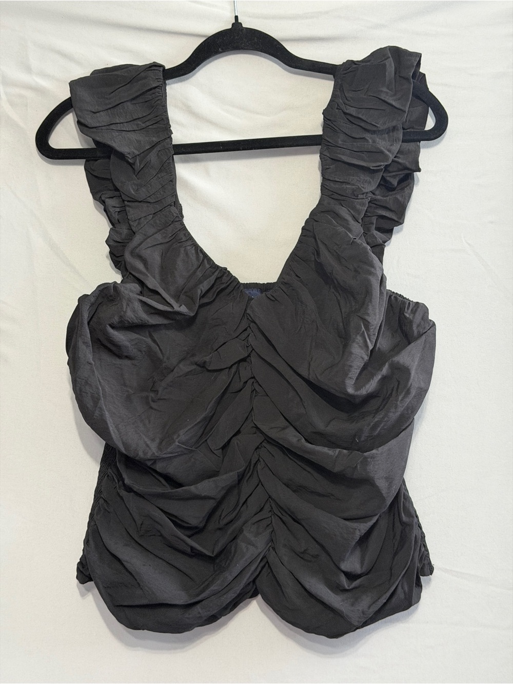 Gap Womens Fairy Grunge Cropped Ruched Top L Black Ruffled Straps Smocked Back